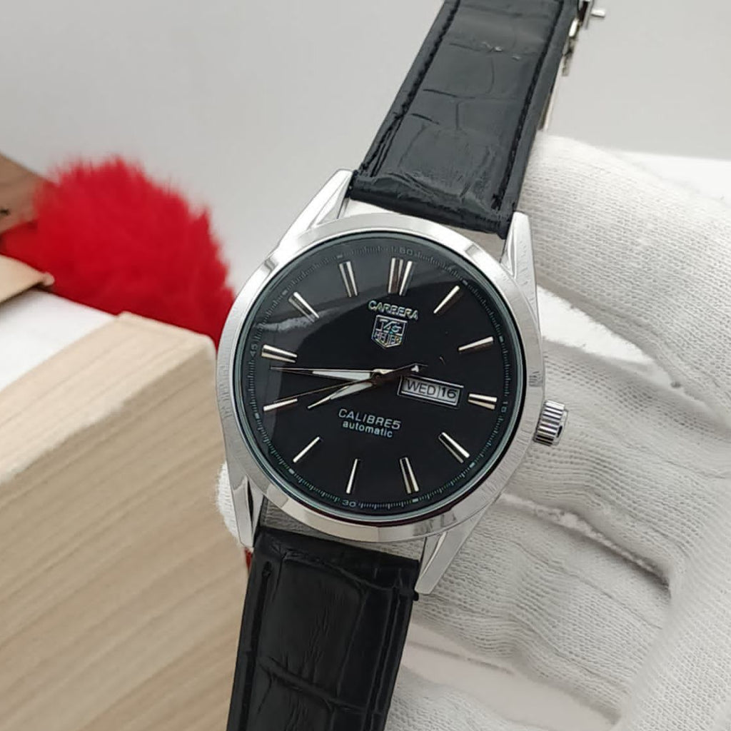 Carrera Calibre 5 – Luxury Men’s Leather Strap Watch