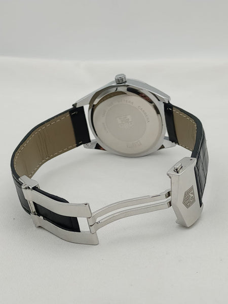 Carrera Calibre 5 – Luxury Men’s Leather Strap Watch